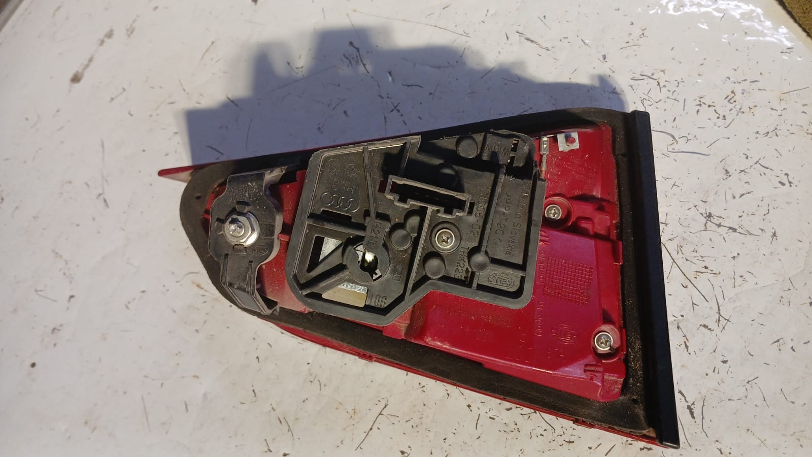 Foco de portalón Derecho Audi A4