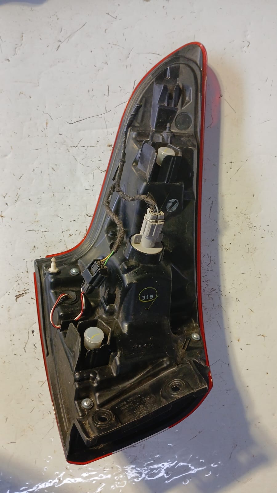 Foco trasero derecho nissan qashqai