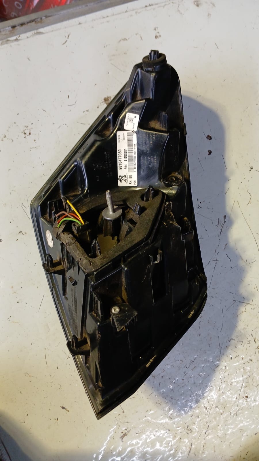 Foco trasero derecho Peugeot 3008