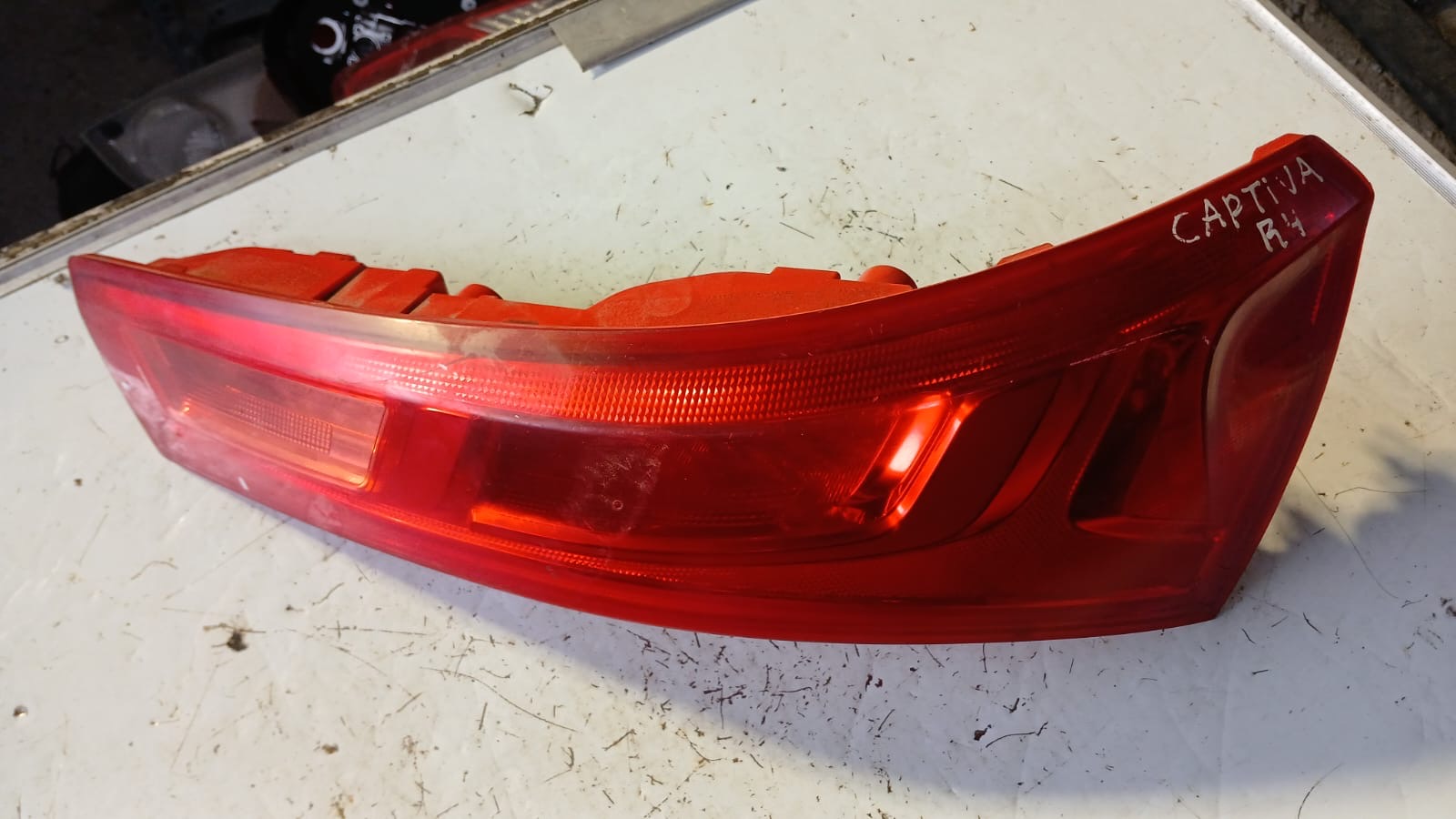 Foco trasero derecho chevrolet captiva