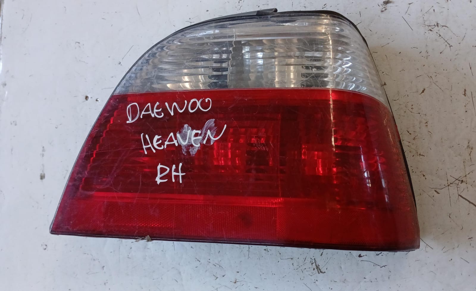Foco trasero derecho daewoo heaven