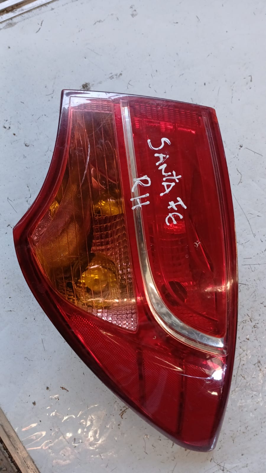 Foco trasero derecho Hyundai Santa Fe