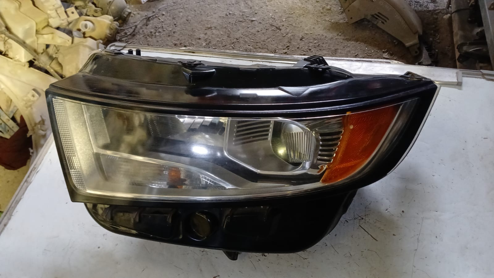 Óptico izquierdo Ford Edge