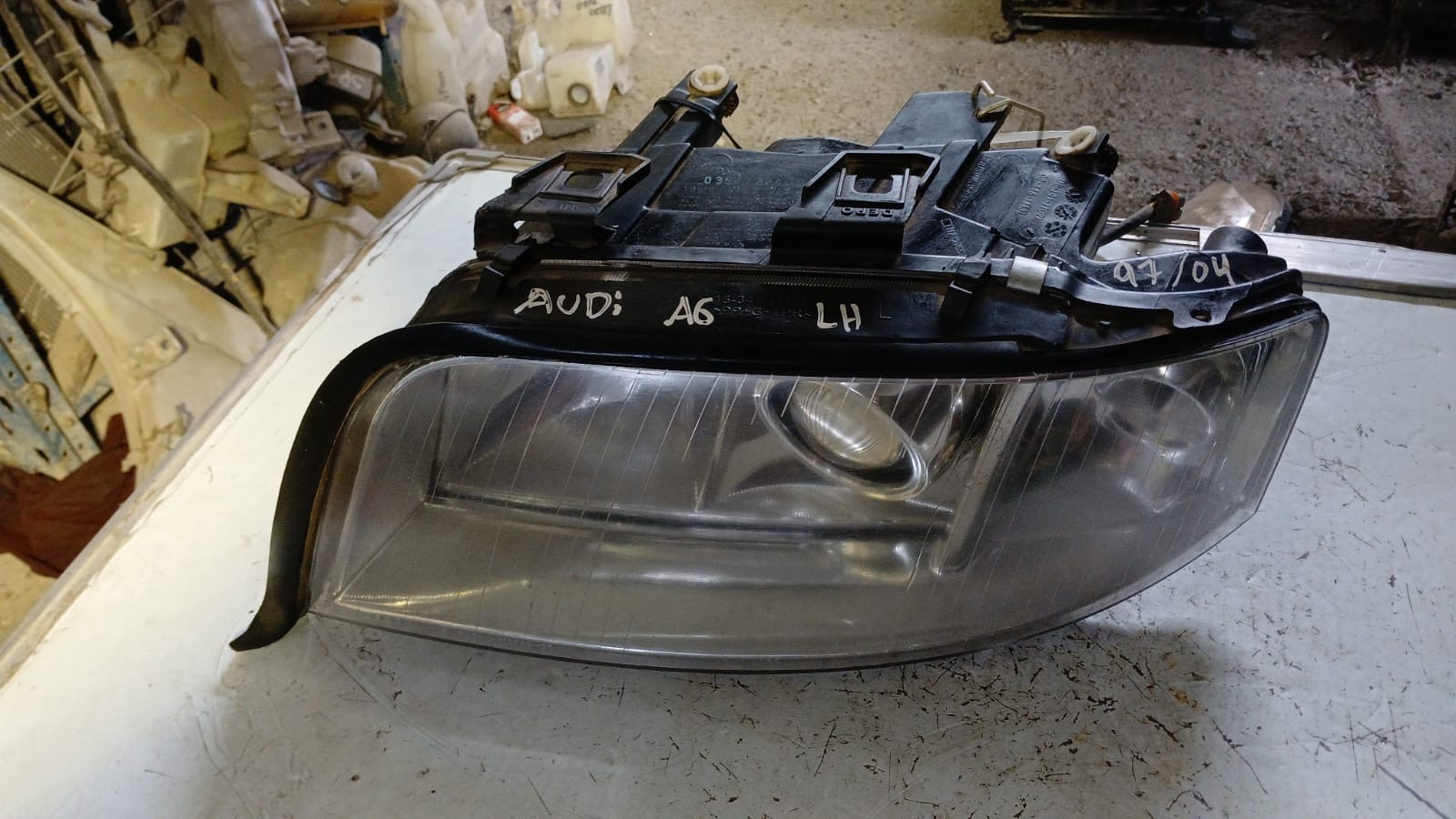 Óptico izquierdo Audi A6