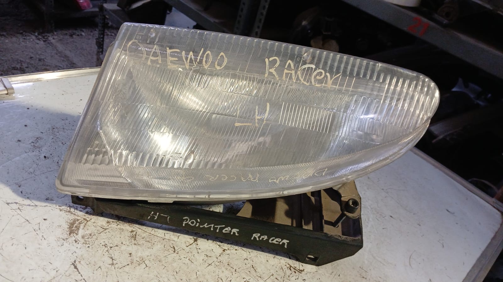 Óptico izquierdo Daewoo Racer