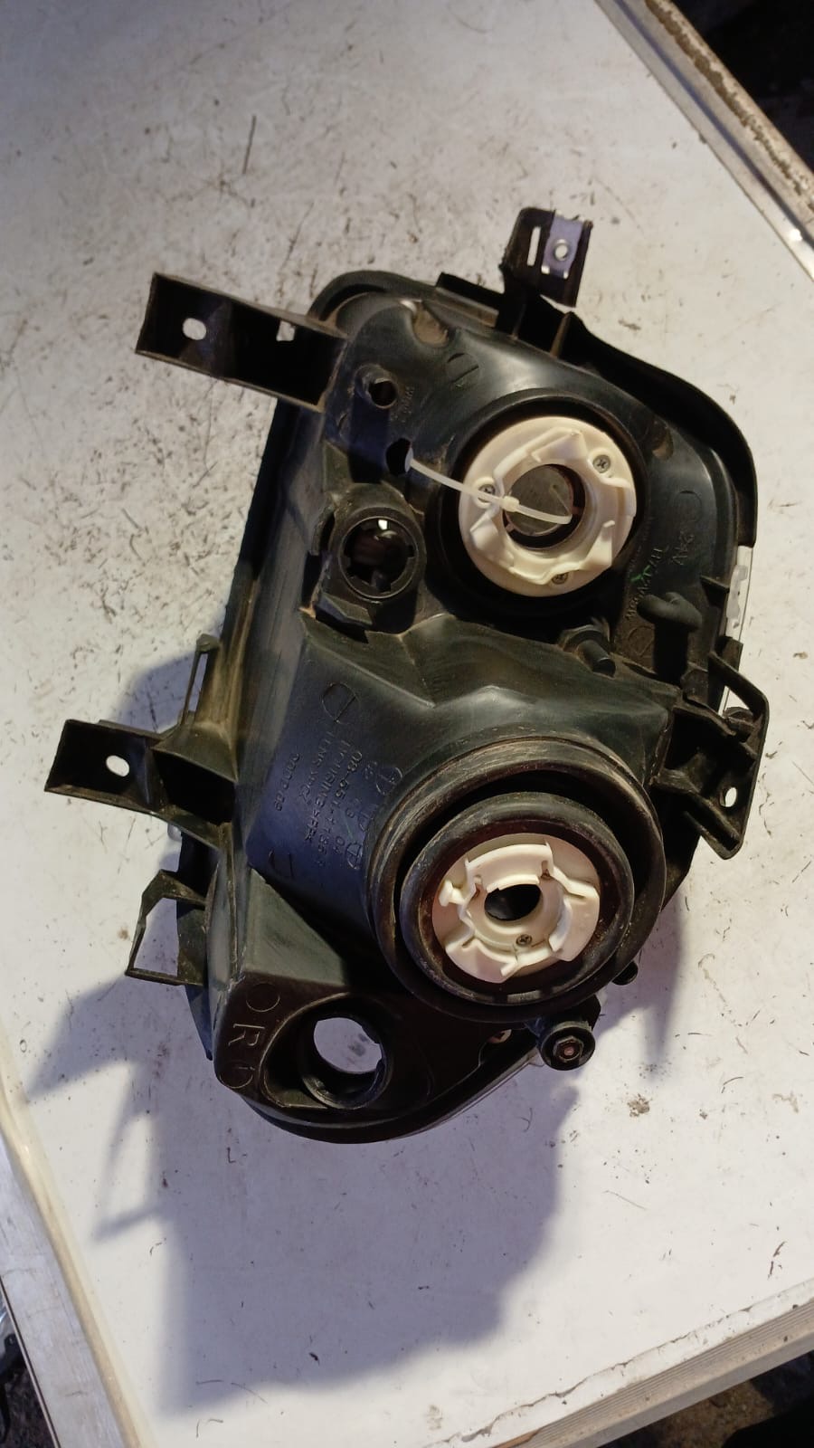 Óptico izquierdo Renault Clio