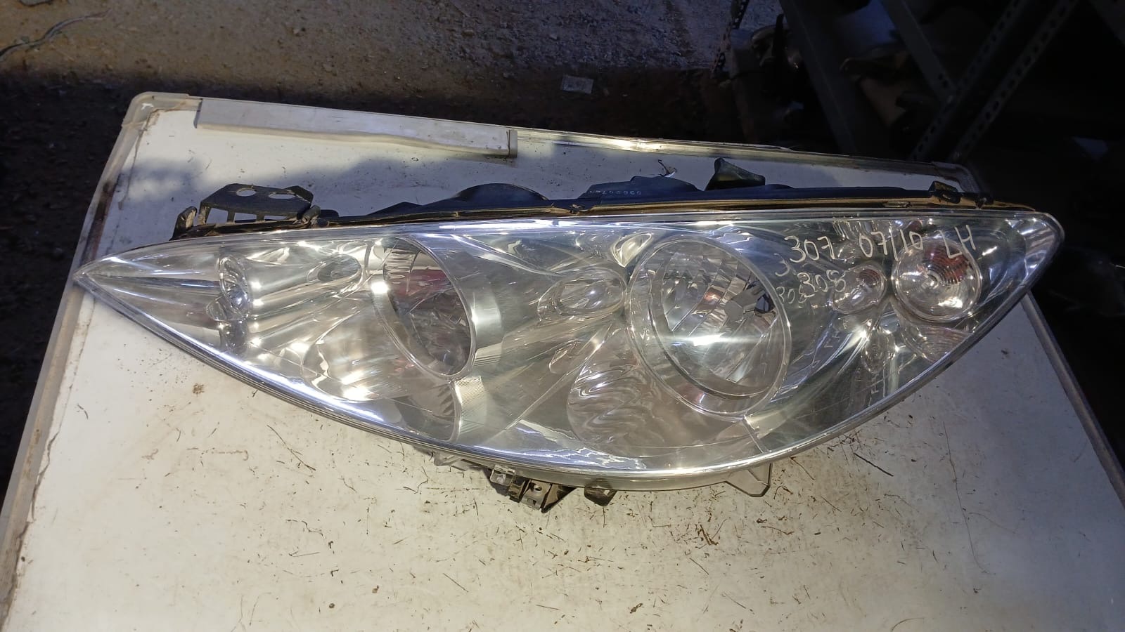 Óptico Izquierdo Peugeot 307/308 · Original Usado