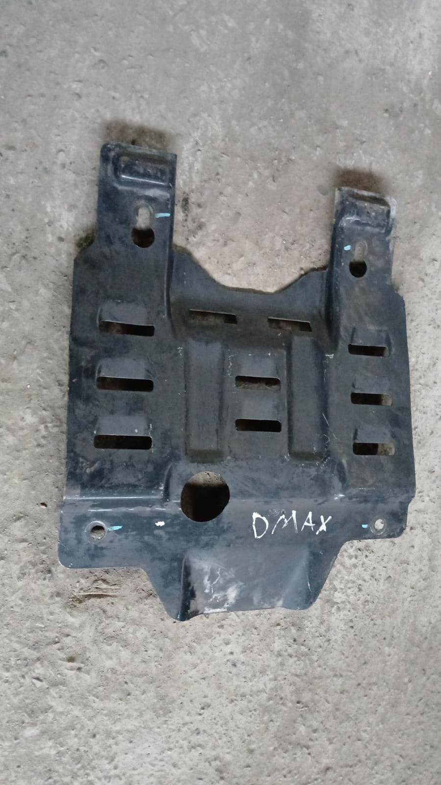 Cubre carter chevrolet dmax