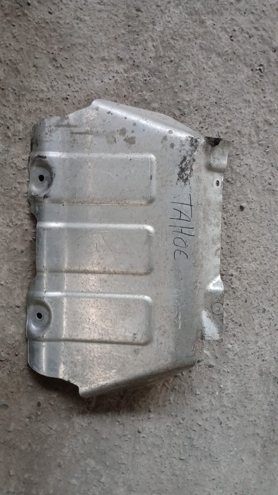 Cubre Carter Chevrolet Tahoe · Original Usado