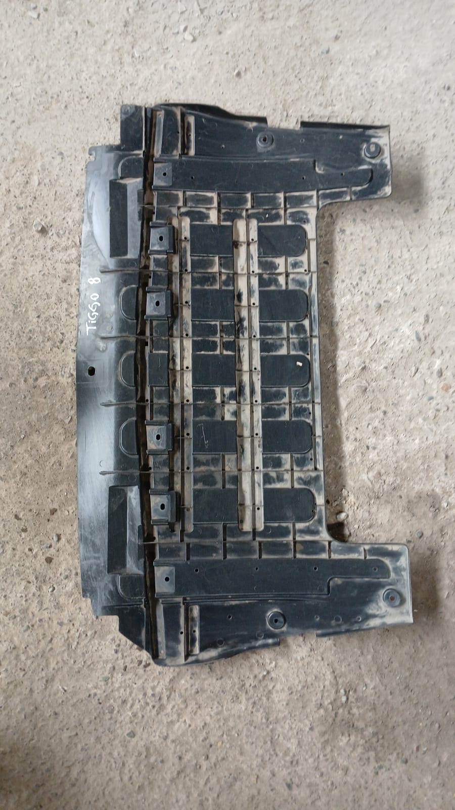 Cubre Cárter Chery Tiggo 8 · Original Usado