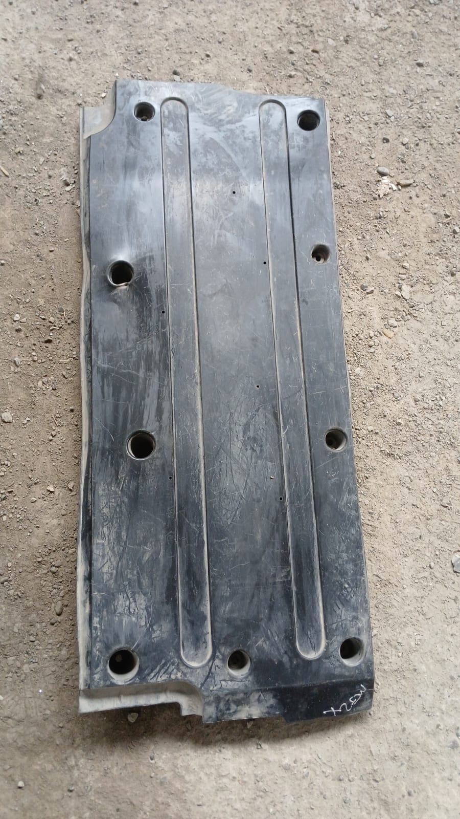 Cubre Cárter MG ZX · Original Usado