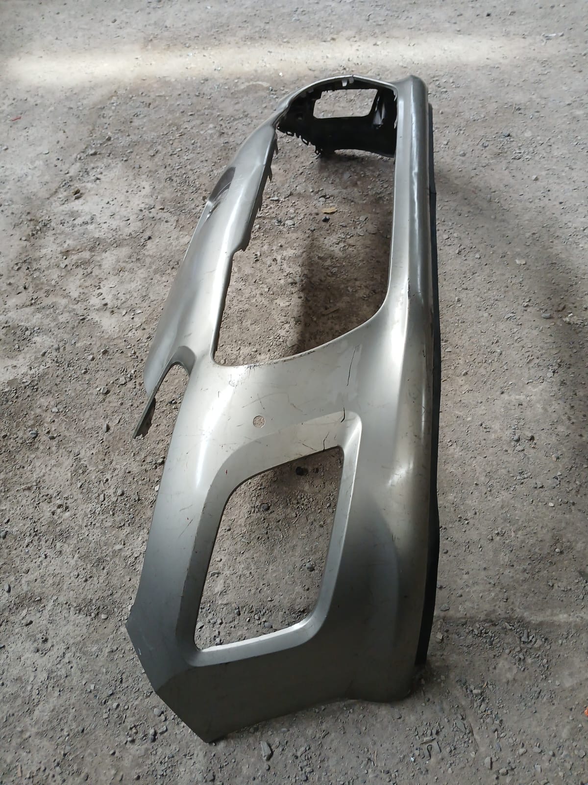 Parachoque delantero Peugeot 307