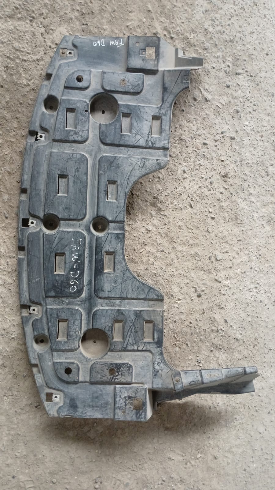 Cubre Cárter FAW D60 · Original Usado
