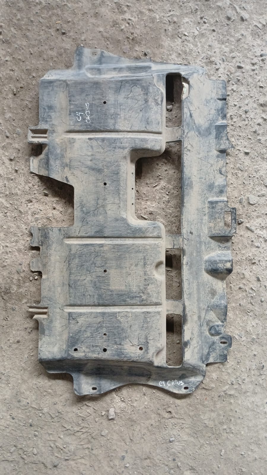 Cubre Cárter Citroën C4 Captur · Original Usado