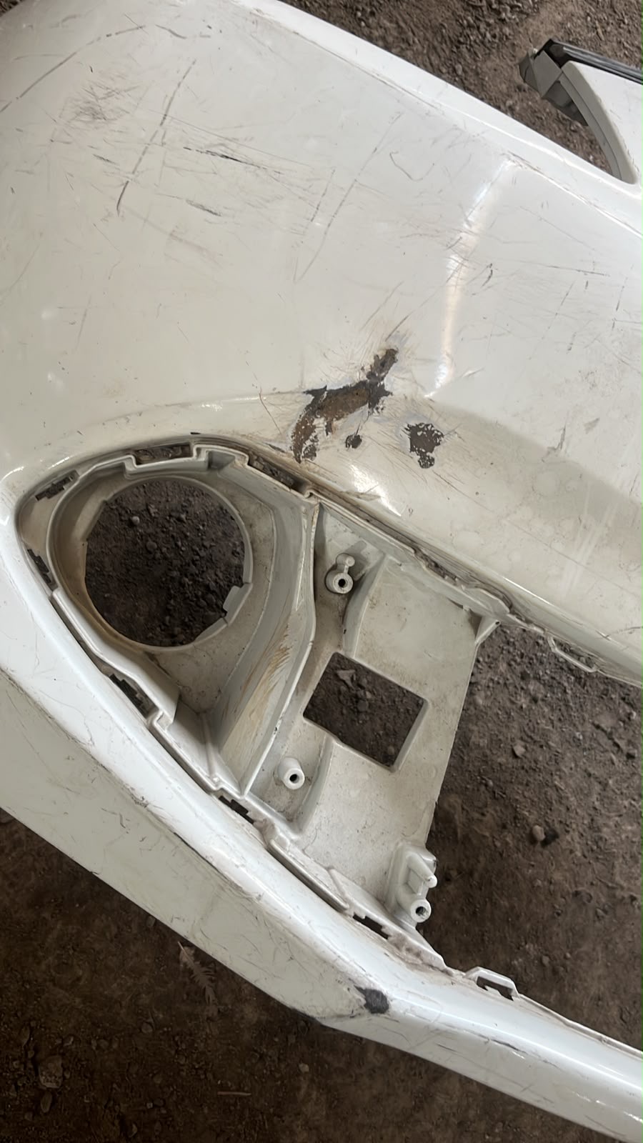 Parachoque delantero Suzuki Baleno
