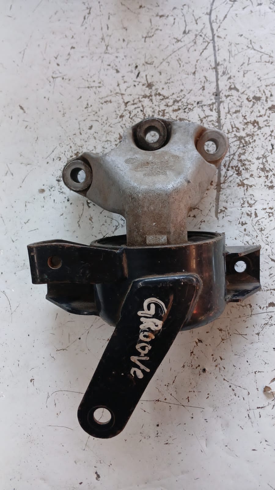 Soporte de Motor Chevrolet Groove · Original Usado