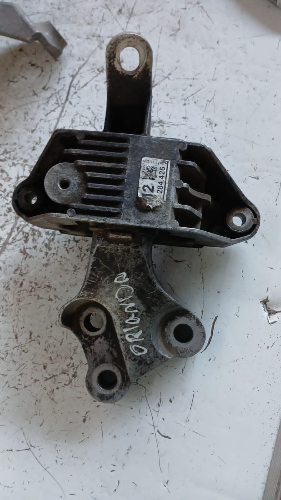 Soporte de Motor Chevrolet Orlando · Original Usado