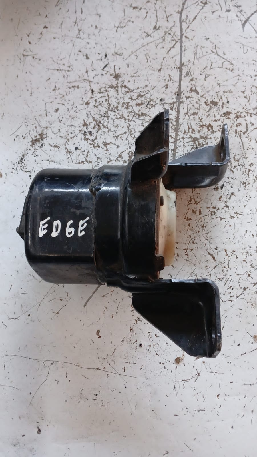 Soporte de Motor Ford Edge · Original Usado