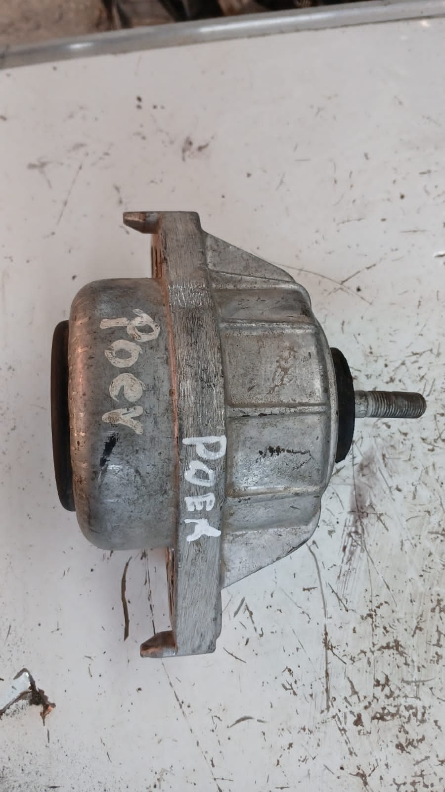 Soporte de Motor GWM Poer · Original Usado