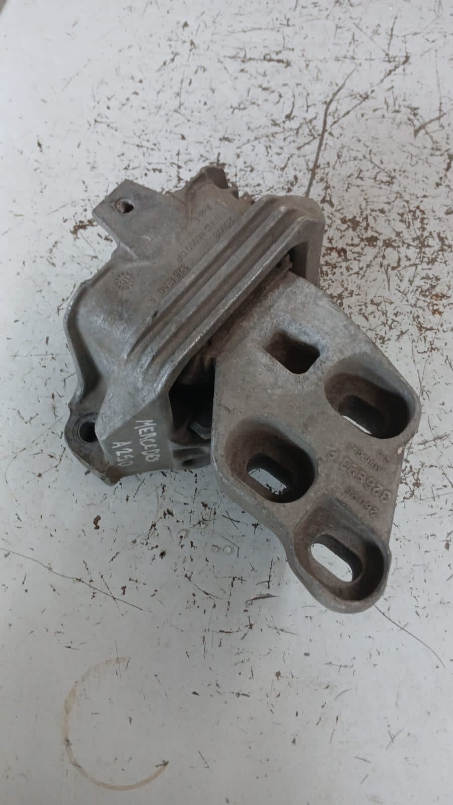 Soporte de Motor MercedesBenz A200