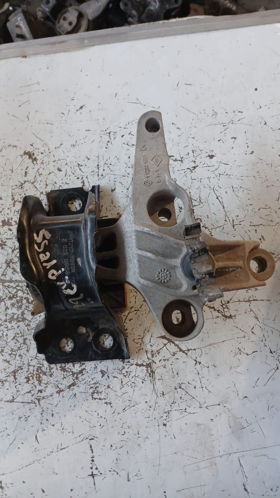 Soporte de Motor Renault Express