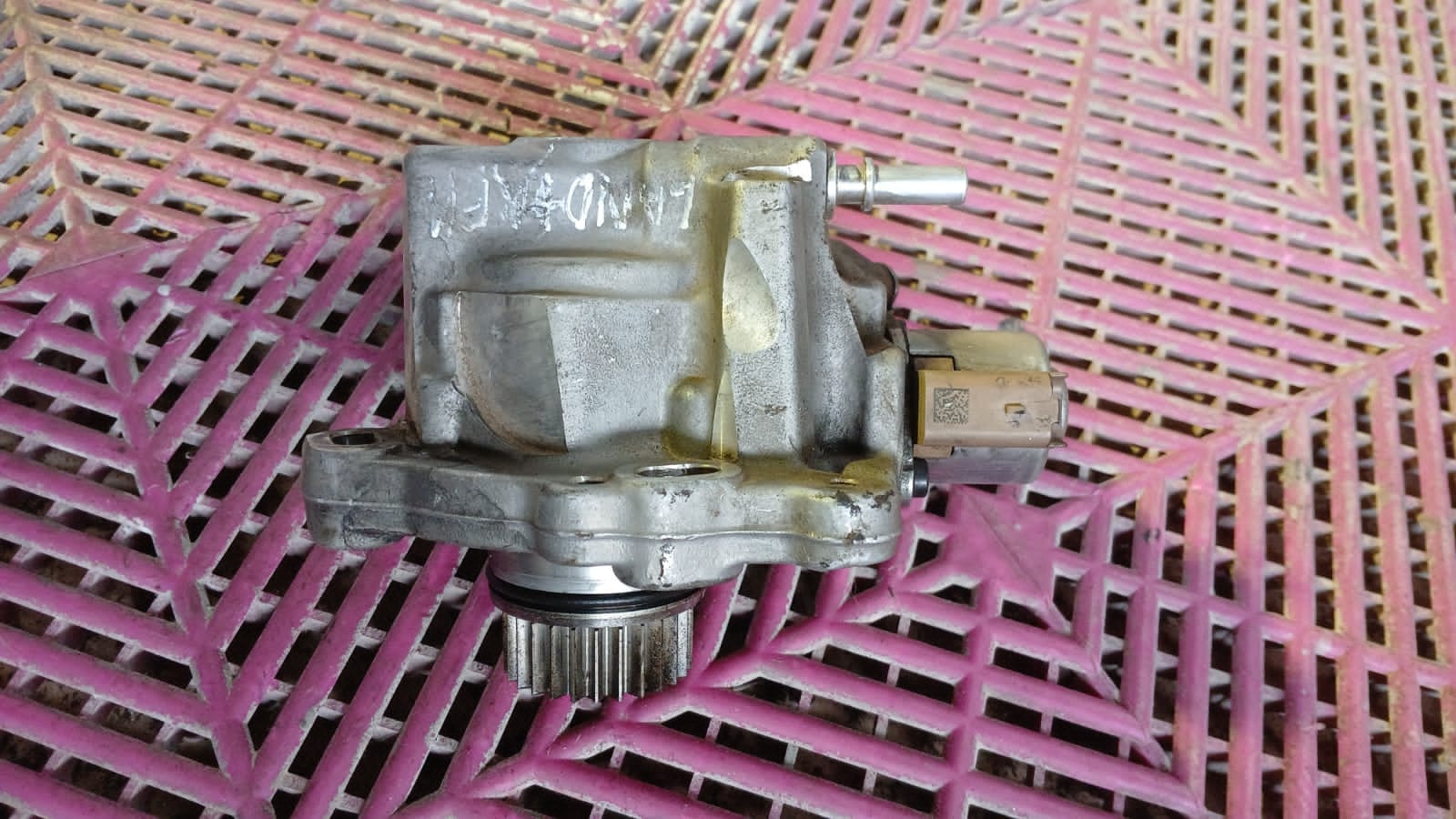 Bomba Inyectora Peugeot Landtrek · Original Usado