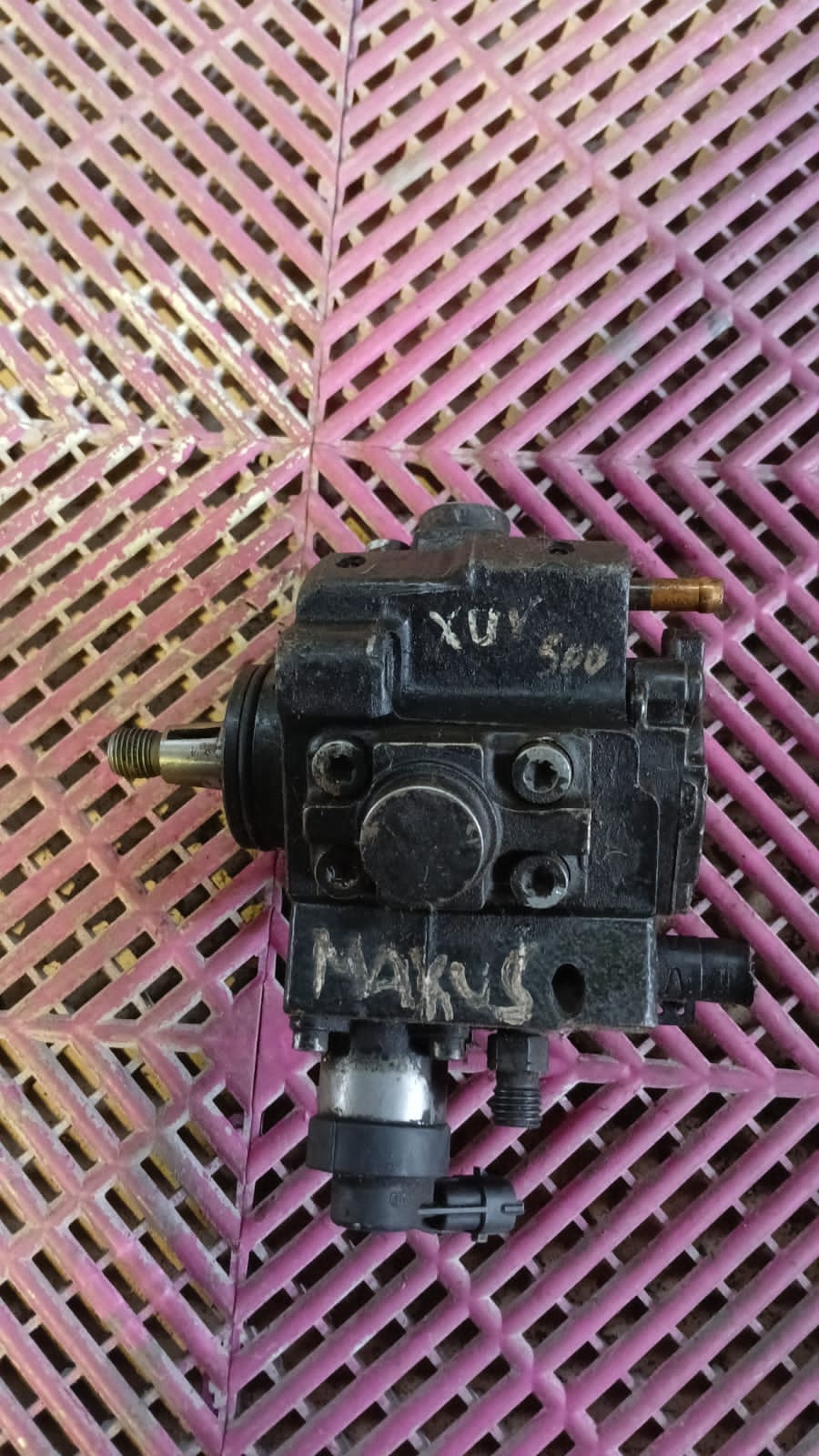Bomba Inyectora Maxus T60