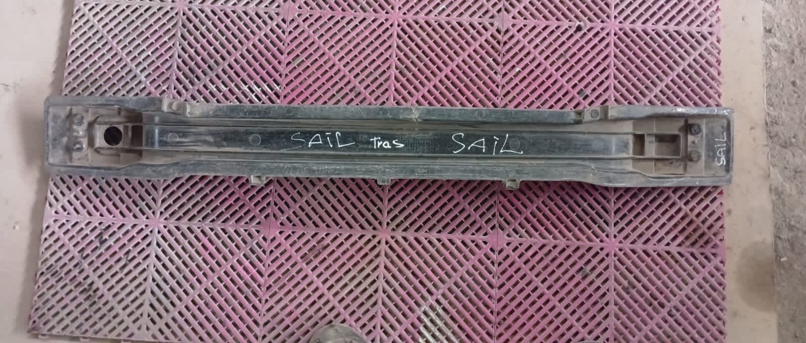 Refuerzo de Parachoque Trasero Chevrolet Sail