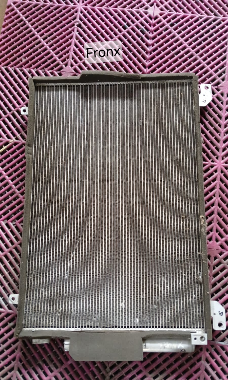 Radiador de Aire Suzuki Fronx