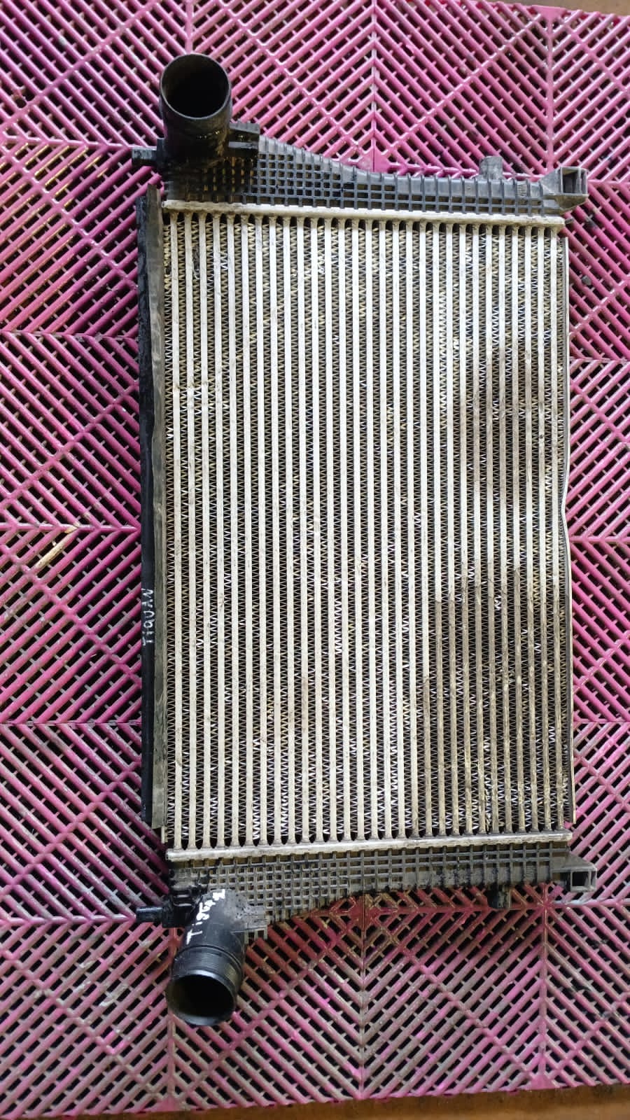 Radiador de Agua Volkswagen Tiguan