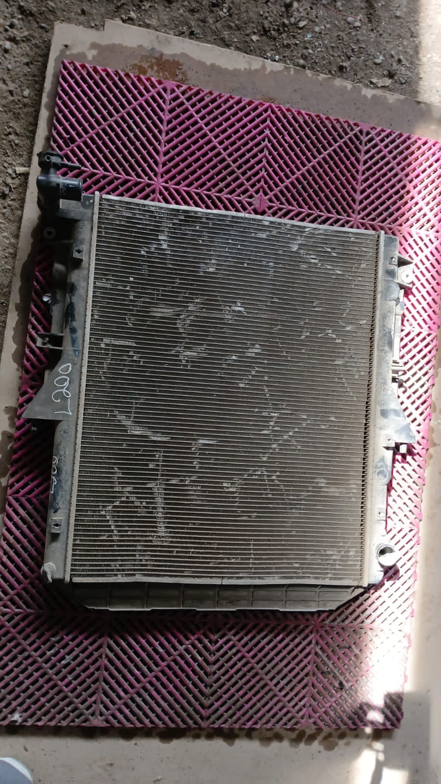 Radiador de Agua Mitsubishi L200