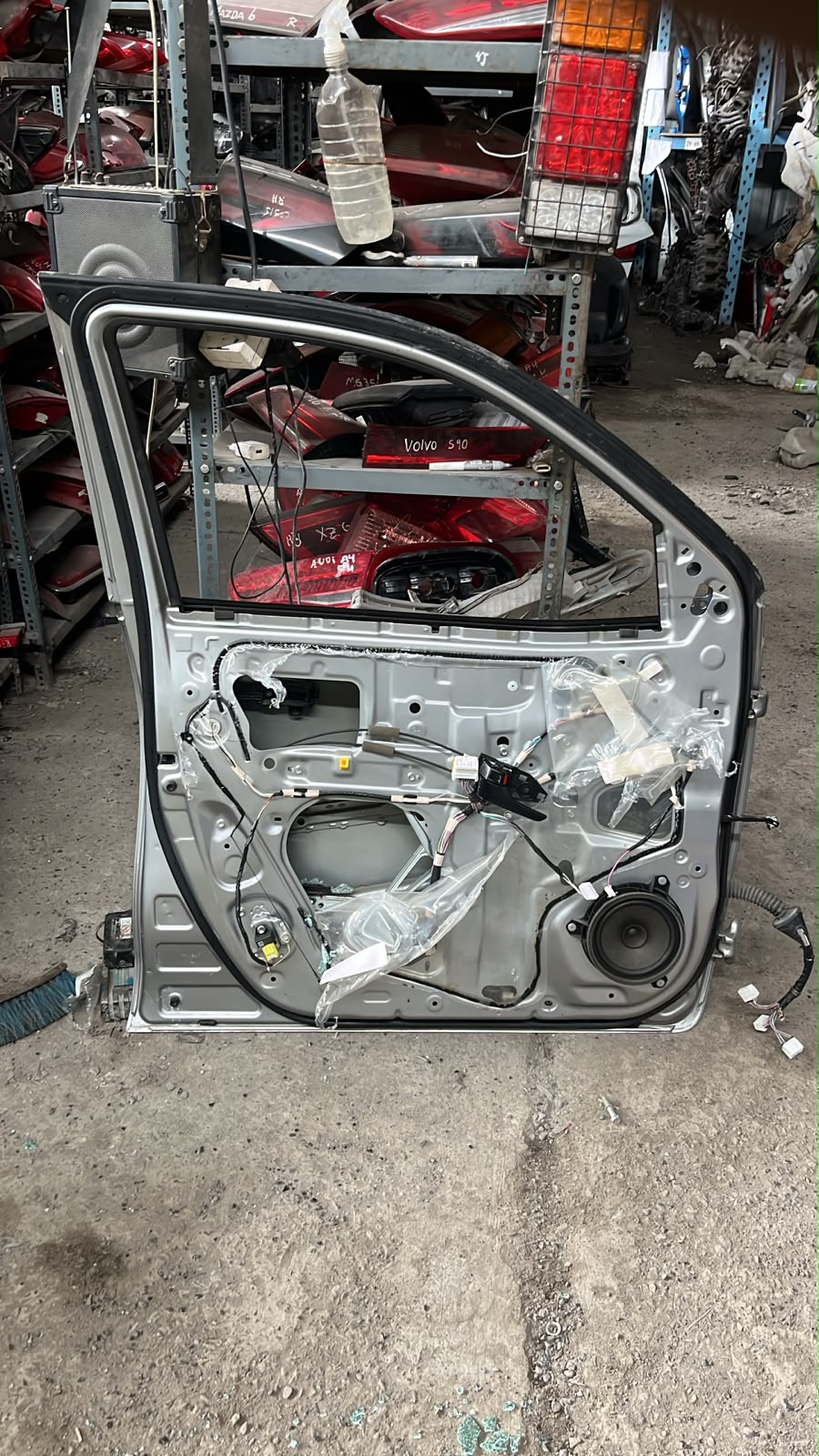 Puerta Delantera Izquierda Toyota Hilux 2018-2025