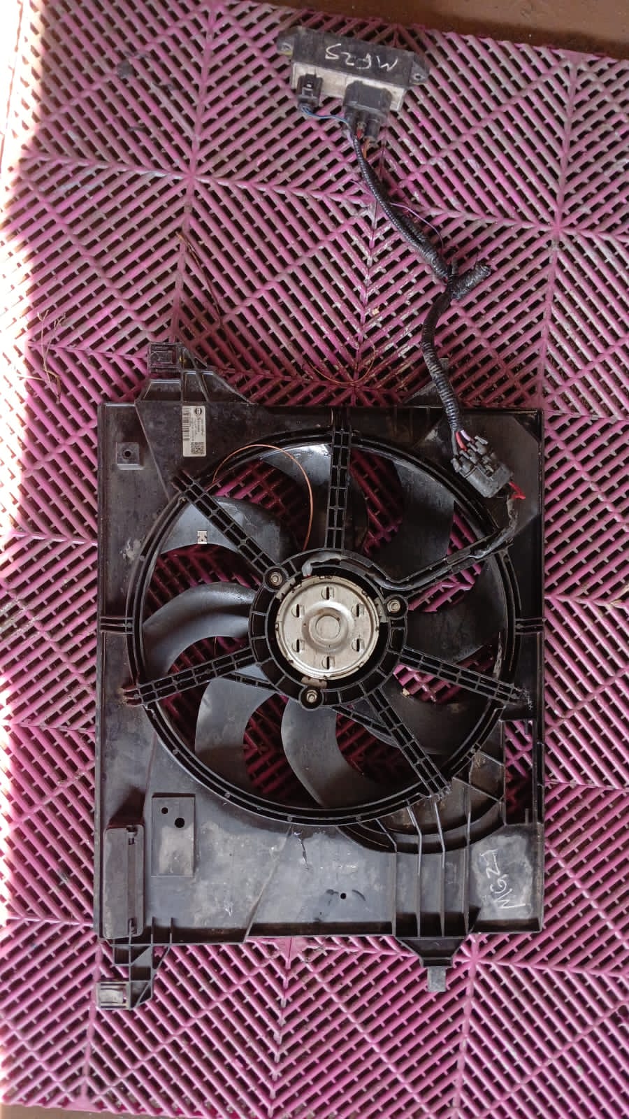 Electroventilador MG ZS