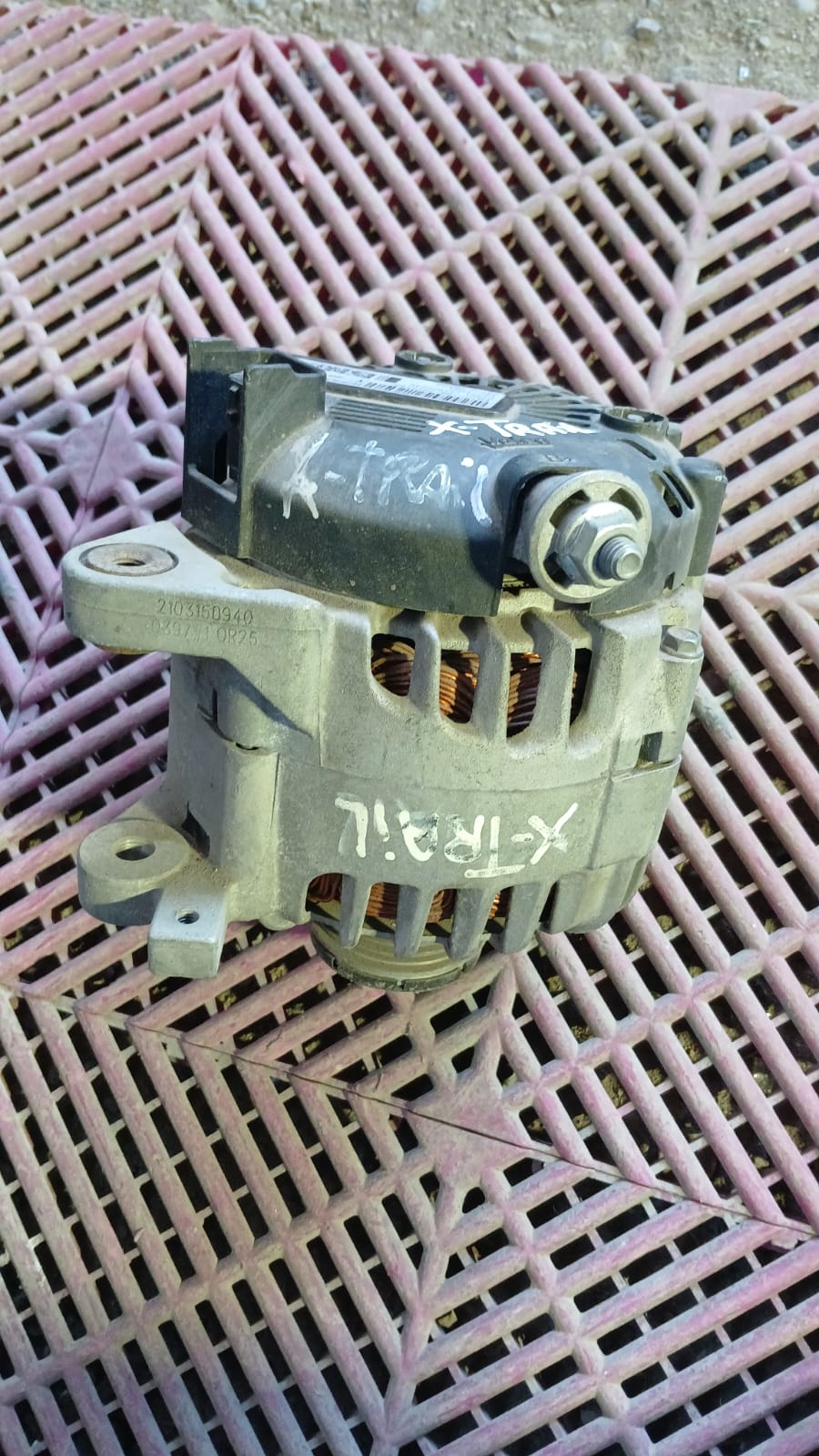 Alternador Nissan X-Trail