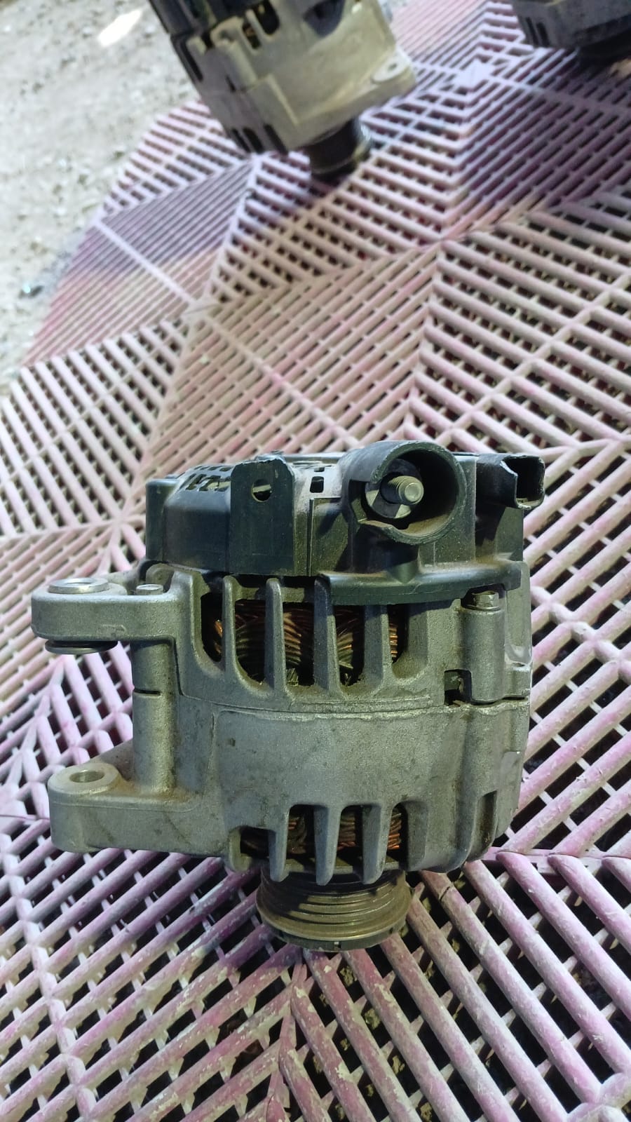 Alternador Peugeot 208